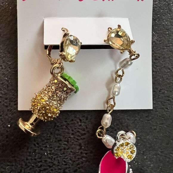 🩷 Betsey Johnson Island Cocktail Mismatched Margaritas Dangle Earrings 🩷 - Picture 1 of 8